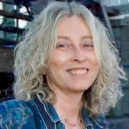 Dr. Esperanza Naredo